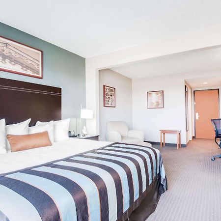 Wingate By Wyndham Gillette Hotel Buitenkant foto