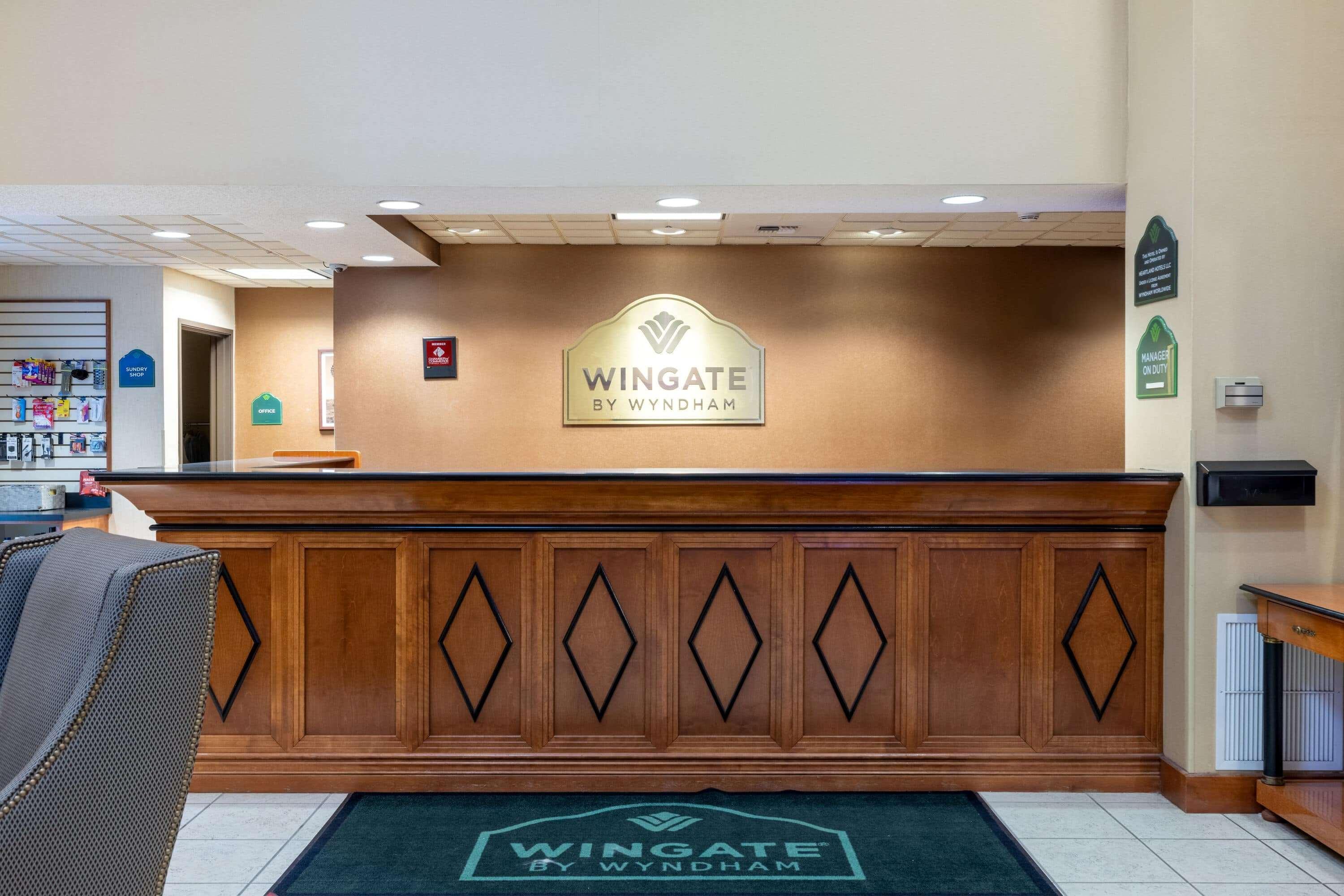 Wingate By Wyndham Gillette Hotel Buitenkant foto