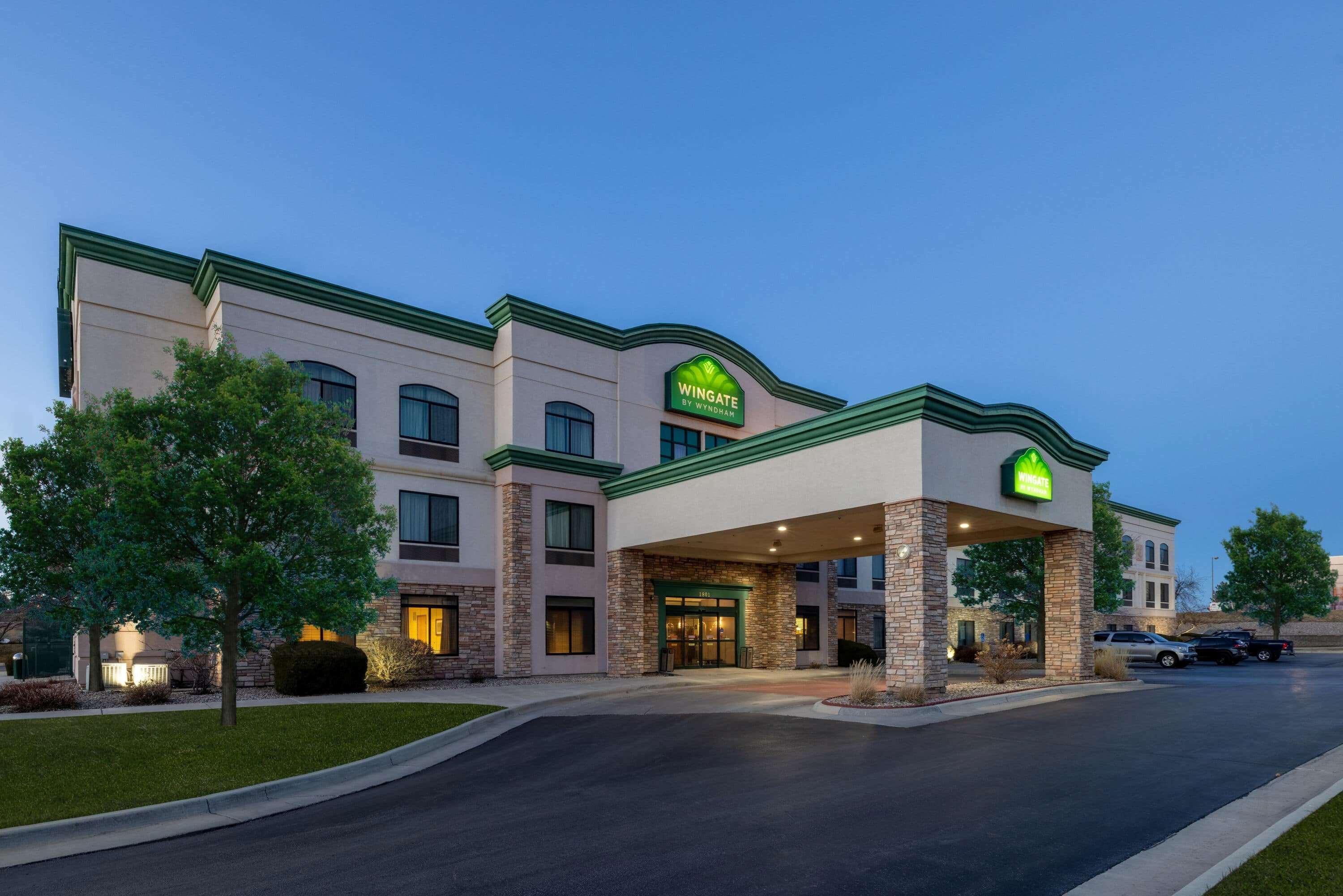Wingate By Wyndham Gillette Hotel Buitenkant foto